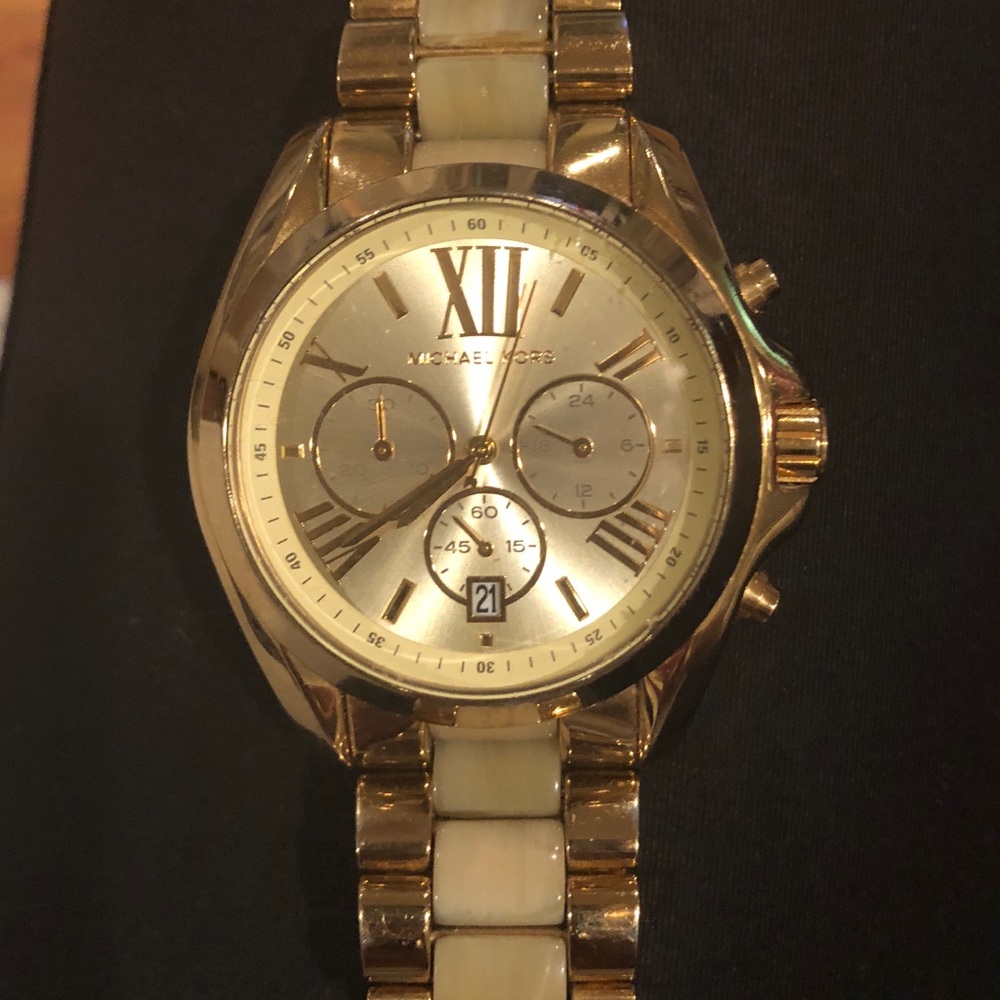 Michael Kors 5722 watch with horn bracelet band